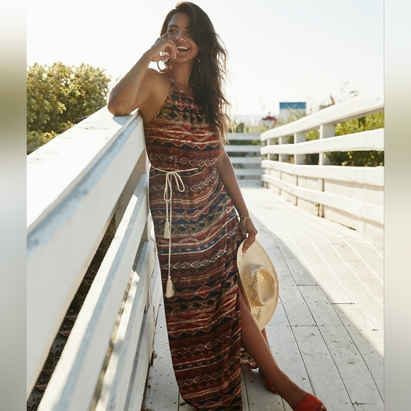 Karen Kane Dresses & Skirts - Karen Kane Multicolor Halter Maxi Dress